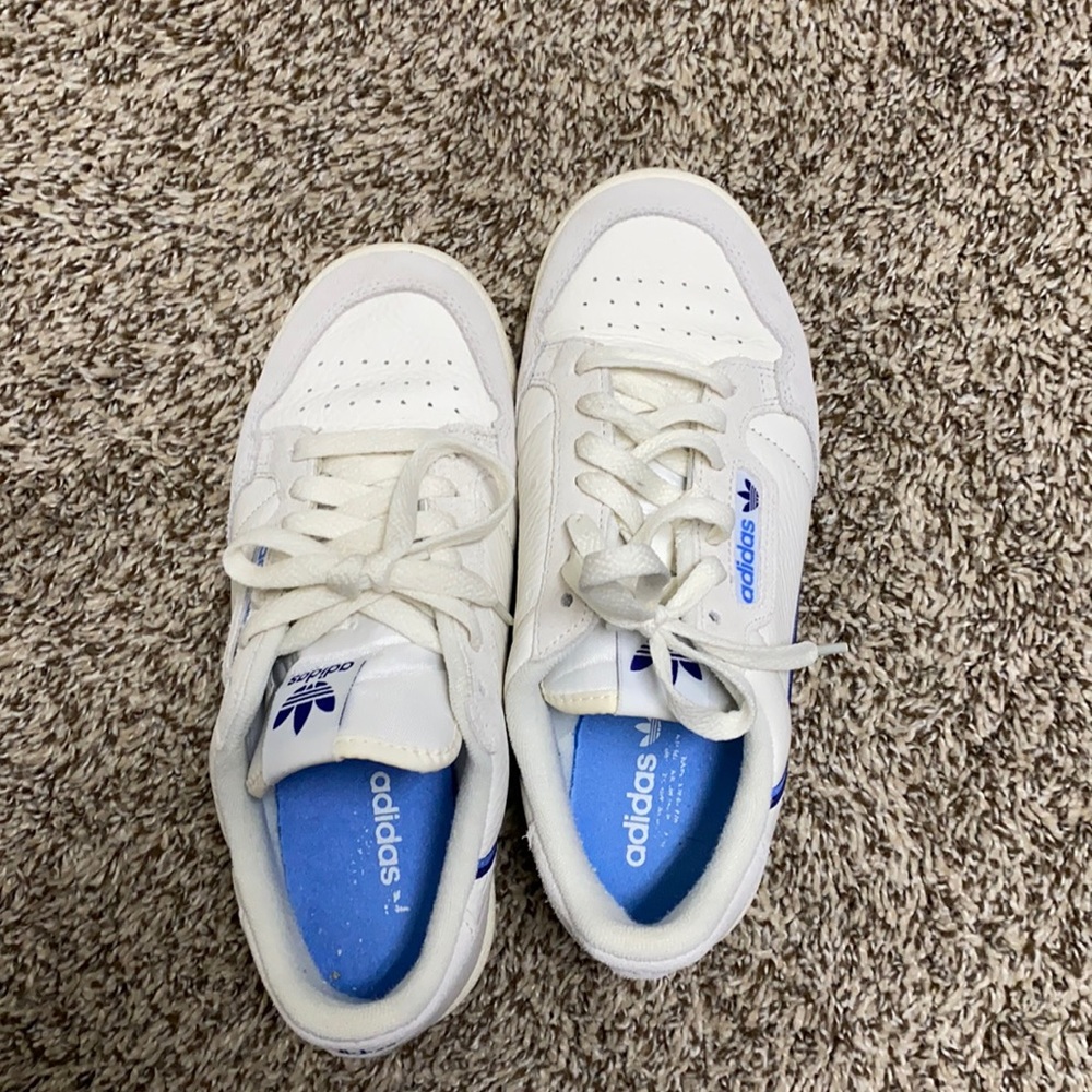 Adidas women sneakers